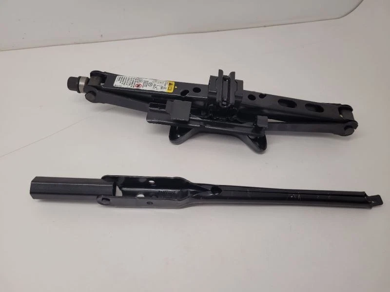 2002-2007 BUICK RENDEZVOUS Jack W Wrench 10305360 02-07     - Image 1 of 4