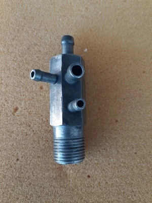 Ford Mustang Torino 4 Port Intake Manifold Vacuum Fitting 460 429 351 302 - Image 1 of 4