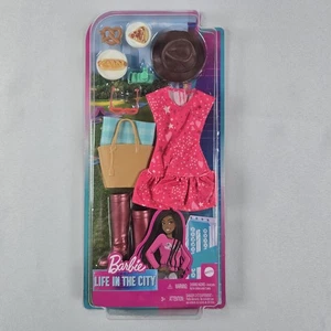 Barbie Life In The City Brooklyn Robert Picnic Fashion Pack Accessories Dress - Picture 1 of 6