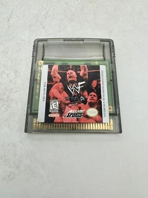 Carro a color WWF Attitude Get It Nintendo Gameboy solo probado en GBC Foto 1 de 2