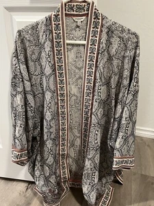 Max Studio Cardigan Kimono Plus Size 1X Floral Print Open Front Top - Picture 1 of 3