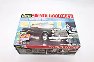 Revell '55 Chevy Coupe 1:25 Model Kit #7165 Skip's Fiesta Drive-In Series Nero - Foto 1 di 7