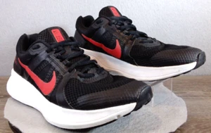 Nike Run Swift 2 Black University Red Sz 10 CU3517-003 Athletic Sneaker Walking - Picture 1 of 17