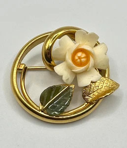Spilla vintage Van Dell oro 12 carati piena floreale ~ anni '50 fiore intagliato e foglia di giada - Foto 1 di 5