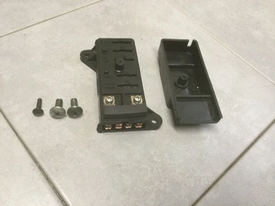 Suzuki VS1400 INTRUDER VX51L Sicherungskasten Sicherungsdose Fuse Box orig. Top - Image 1 of 4