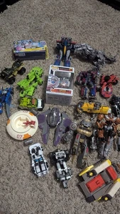 Riesiges Konvolut Transformers Actionfiguren! Vintage, Optimus Prime und mehr!  - Bild 1 von 7