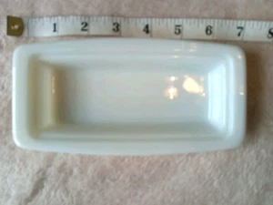 VTG Pyrex white glass butter dish BOTTOM ONLY 72-B 23 USA - Picture 1 of 3