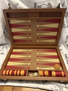 Vintage Bakelite Pieces Backgammon Set Mid 20th Century Metal Latch - Picture 1 of 10