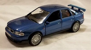 Welly - Modelo a escala 1:32 Audi A4 Azul (BBWE49735DB) - Imagen 1 de 1