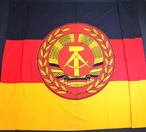 Bandiera di servizio DDR NVA cotone 167 x 297 cm mai usata RARA!!! 8753 - Foto 1 di 5