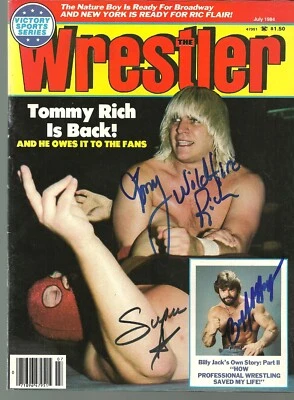 EB2826  RICH HAYNES MASKED SUPERSTAR  signed Vintage Wrestling Magazine w/COA - Image 1 of 4