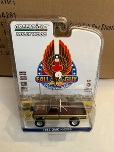 Greenlight 1:64 1/64 diecast Hollywood Fall Guy 1982 GMC K2500 - Picture 1 of 1