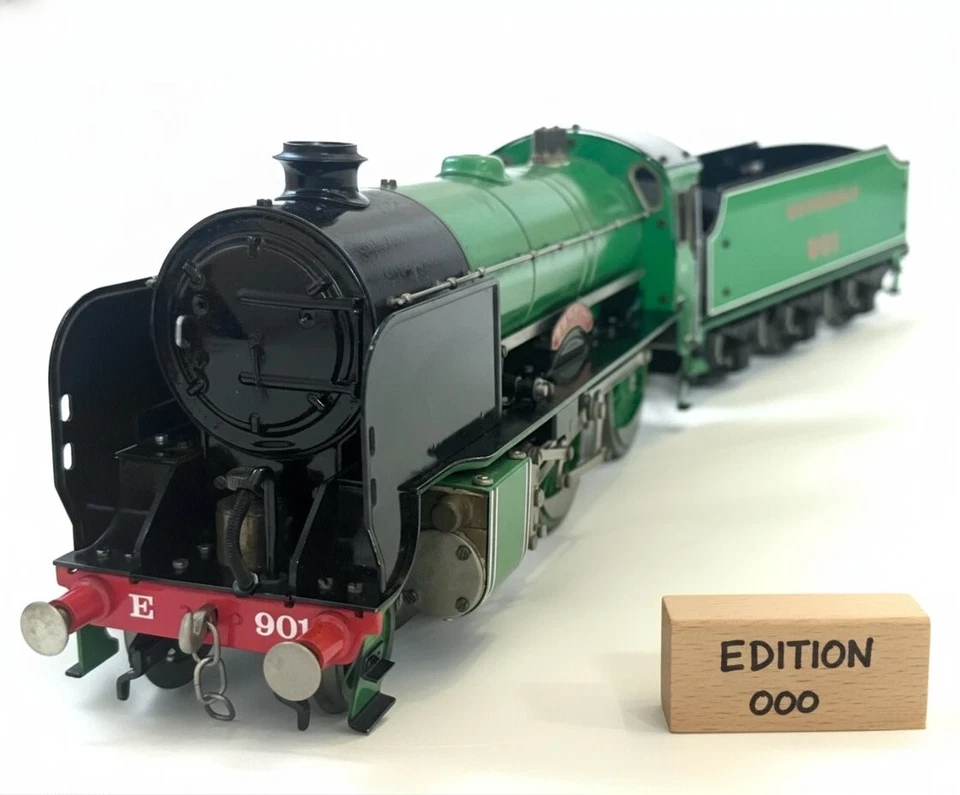 ASTER Live Steam Southern 901 4-4-0 Schools Class Gauge 1 Alcohol Fired Brass - Image 1 of 4