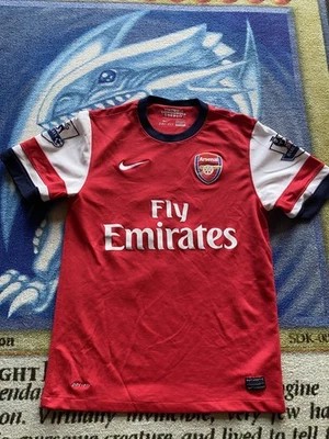 Arsenal 2012 2013 2014 Home Football Shirt #11 Ozil Nike Jersey Men’s Small FC - Image 1 of 4