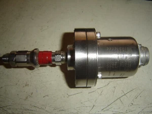 Viatran 1182AH2DCA20, Pressure Transducer 0-50 PSIG 15V - Picture 1 of 2