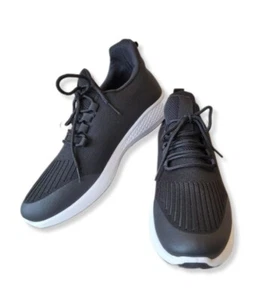William Rast Sneakers Black Lace Up White Rubber Soles Men's Size 12 NEW - Picture 1 of 10