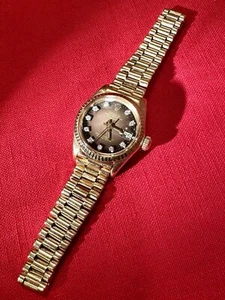 Rolex Watch Ladies 18K Gold Oyster Perpetual DateJust Diamonds Ombré Dial 6917 - Picture 1 of 12