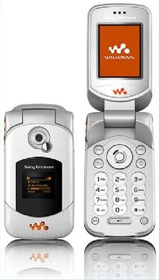 Sony Ericsson W300 W300i 1.66" Bluetooth Radio GSM 850 / 900 / 1800 / 1900 - Image 1 of 4