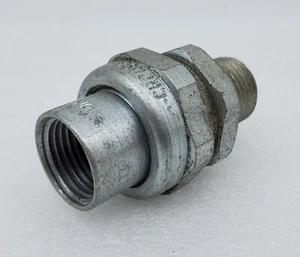 Conduit Adapter Union 1/2" MPT X 1/2" FPT - Picture 1 of 9