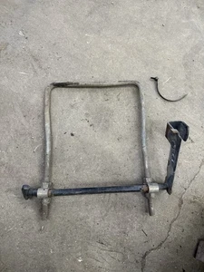 OEM John Deere LX277 Front Deck Hanger Draft Arm Pivot Mount LX279 LX288 GT235 - Picture 1 of 3