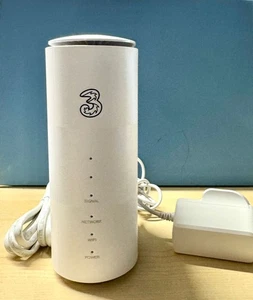 Routeur domestique ZTE MC888D 5G débloqué Wi-Fi - 12dBi - 250 Mbps - ouvert jamais utilisé - Photo 1/6