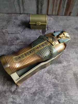 NECA Universal Monsters: The Mummy Accessory Pack - Image 1 of 4