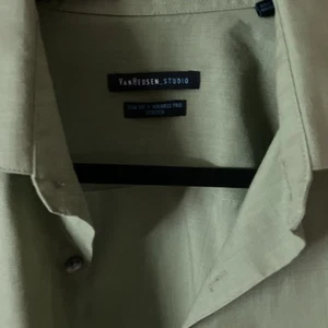 Van Heusen Dress Shirts Size 15-15 1/2 32/33 Medium Wrinkle Free Stretch - Picture 1 of 11