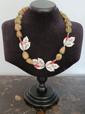 Handmade artisan necklace with agate and natural stones - Image 1 of 4