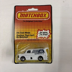 Vintage 1987 Matchbox Automotive Superstars MB6 Ford Racing Van Supervan (B13) - Picture 1 of 2