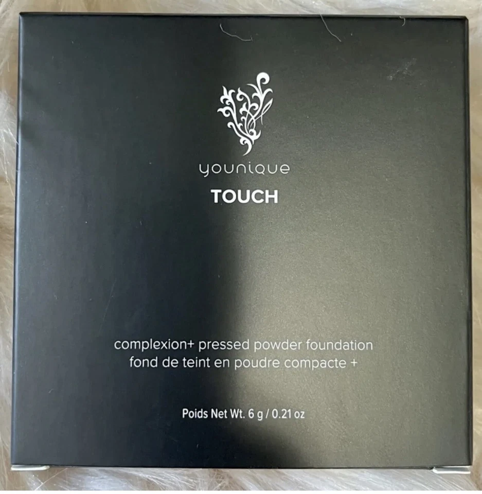 Base en polvo prensada YOUNIQUE Touch Mineral Complexion elige el tono nueva en caja Foto 1 de 1