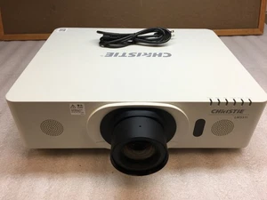 Christie LW551i 3LCD WXGA Projector 5500 Lumens 675 Lamp Hours Tested Working - Picture 1 of 9