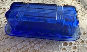Hazel Atlas Vintage Criss Cross Butter Dish Cobalt Blue Glass 1 Stick Mint - Picture 1 of 9