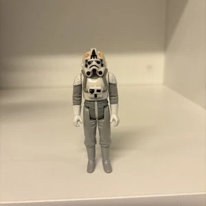Vintage Kenner Star Wars AT-AT Driver Figure - Picture 1 of 4