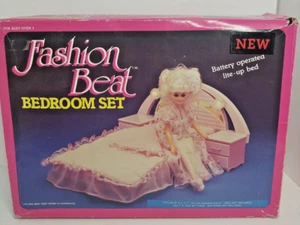 Vintage Playgroup Mode Beat Schlafzimmer Set Puppenmöbel 1987 LightUP gebraucht - Bild 1 von 12