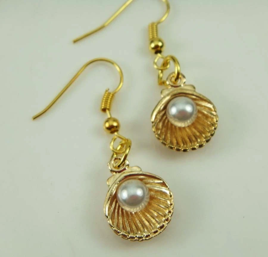 Cute New Yellow Gold Plated Seashell Sea Shell & Pearl Hook Dangle Drop Earrings - Image 1 of 1