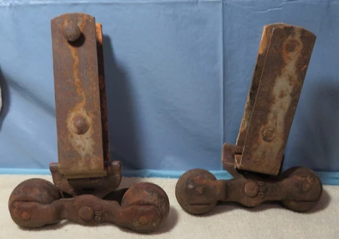 2 VINTAGE BARN DOOR ROLLERS HANGERS for split tube rail Cover