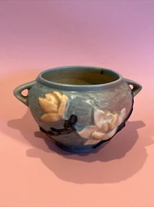Vintage Roseville Pottery Vase 6653 Magnolia Mini Pot - Picture 1 of 8