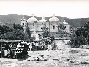 MITLA c. 1960 - L 'Eglise San Pablo Apos Marchands de Pancho  Mexique - Div 6386 - Picture 1 of 2
