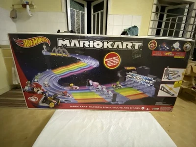Juego de pista Mario Kart Rainbow Road Hot Wheels Raceway Works (CIB) probado y funciona Foto 1 de 4