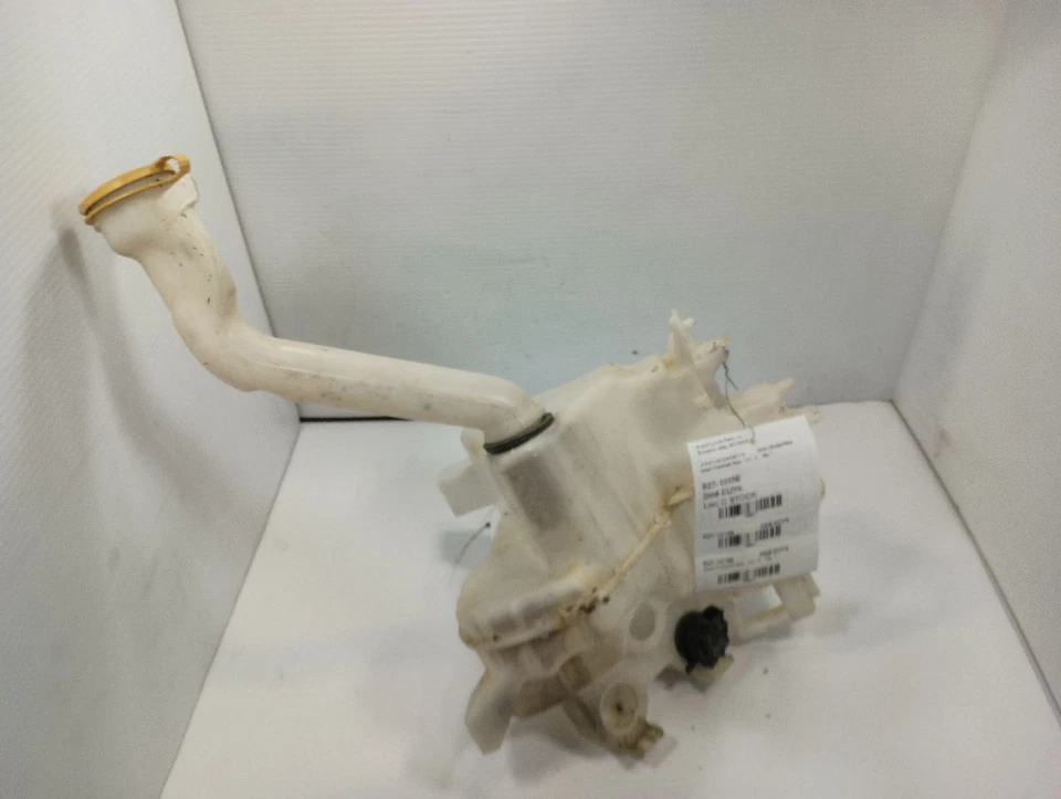 Wash Reservoir from 2018 Subaru XV CROSSTREK 10690812 - Image 1 of 4