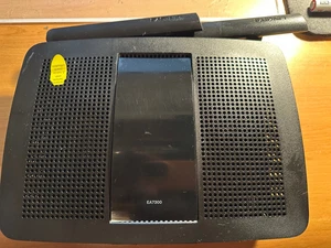LINKSYS - EA7300 Router Wi-Fi Inteligente Doble Banda Inalámbrico Gigabit - Imagen 1 de 5