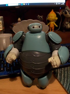 Disney / Bandai ~ Big Hero 6 Rare Blue Armour / (6” Figure) 2015 - Excellent!! - Picture 1 of 5
