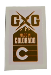 Calcomanía de marco Guerrilla Gravity OEM "GG Made in Colorado" 1,25" x 2,25" dorada - Imagen 1 de 4