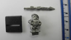 DWARF SPEARMAN Metal MM15 Enanos Lanza Ejército Merodeador Warhammer Años 90 E5b - Imagen 1 de 2
