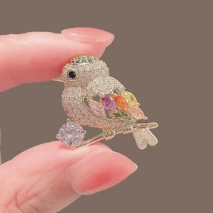 Beautiful Art Deco Style Enamel Mini Bird Crystal Brooch Badge Pin Gift - Picture 1 of 6