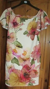 Roman ladies beautiful floral dress size 16 - Picture 1 of 2