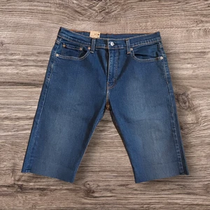 Levi’s Mens 511 Slim Fit 12" inseam Cut Off Denim Jean Shorts Size 32 Frayed Hem - Picture 1 of 9