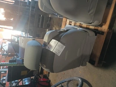 Asiento delantero izquierdo usado se adapta a: Mercedes-benz mercedes clase s 230 2006 tipo SL Foto 1 de 4