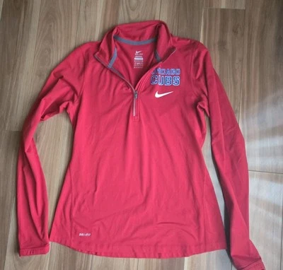 Womens S NIKE DRI-FIT chicago Cubs Red Pullover Jacket Shirt Top Quarter Zip  - Image 1 of 4