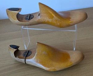 Árbol de zapatos de madera dura Trickers vintage/dura talla UK 11 - Imagen 1 de 12